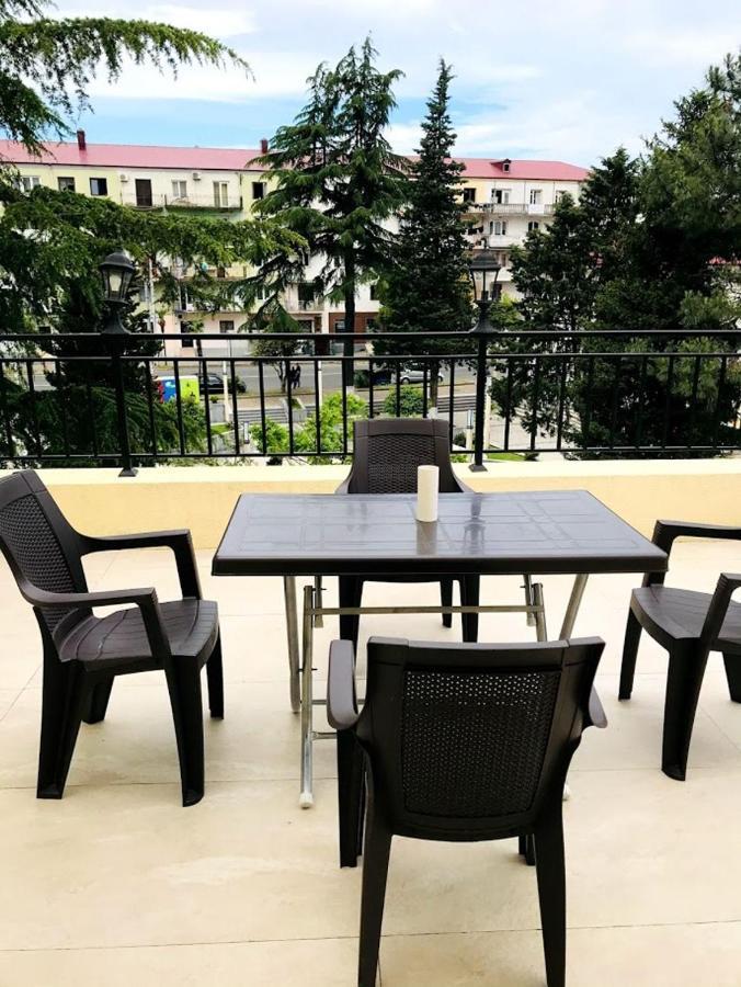 Hotel Gurya Kobuleti Exterior foto